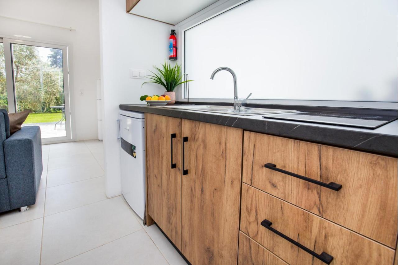 Avgoustidis Apartments يميناريا المظهر الخارجي الصورة