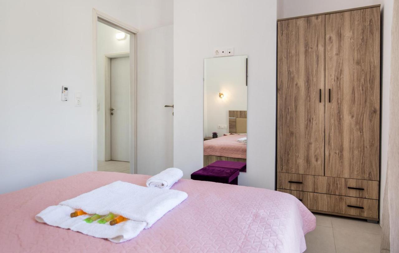 Avgoustidis Apartments يميناريا المظهر الخارجي الصورة