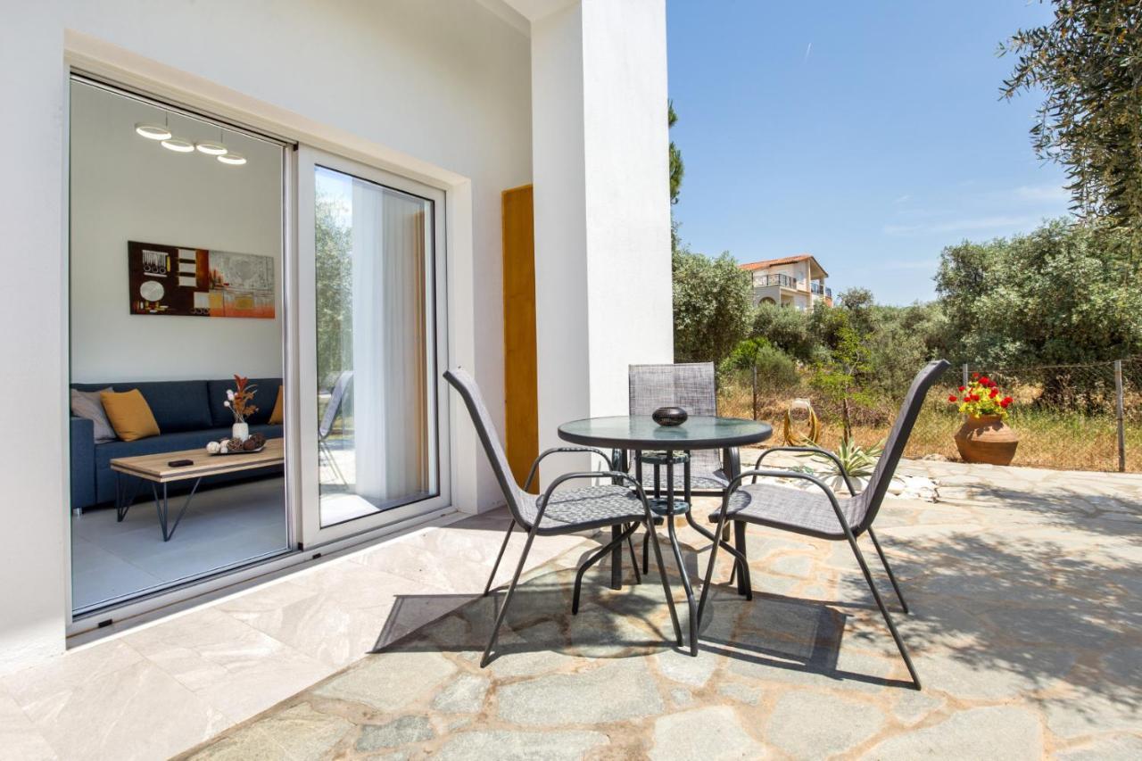 Avgoustidis Apartments يميناريا المظهر الخارجي الصورة