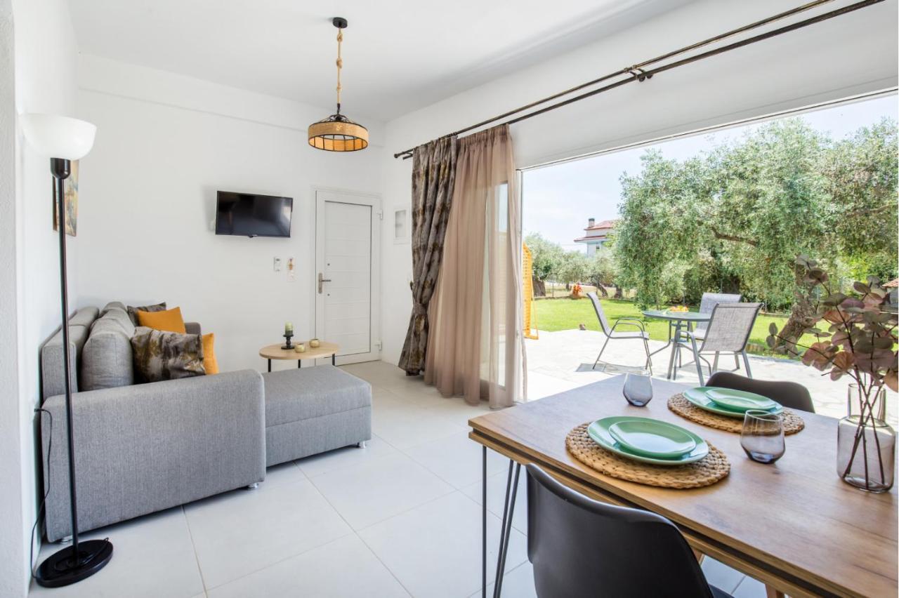 Avgoustidis Apartments يميناريا المظهر الخارجي الصورة
