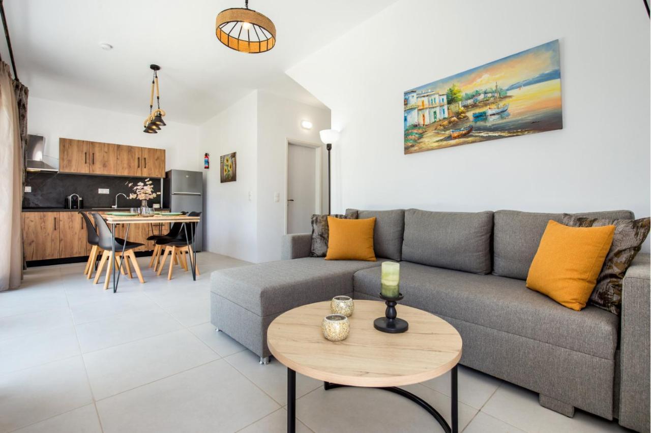 Avgoustidis Apartments يميناريا المظهر الخارجي الصورة